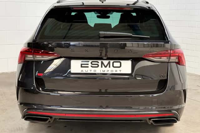 Škoda Octavia (2023) thumbnail 5