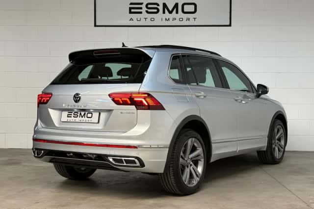 Volkswagen Tiguan (2022) thumbnail 3