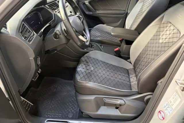 Volkswagen Tiguan (2022) thumbnail 6