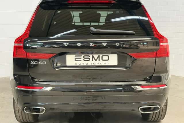 Volvo XC60 (2021) thumbnail 5