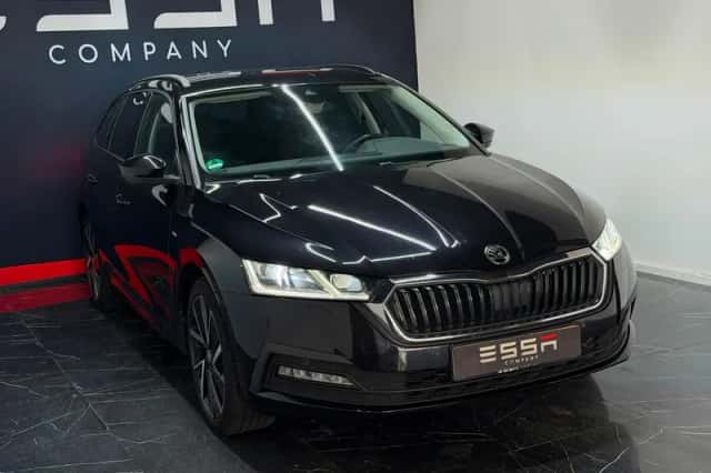 Škoda Octavia (2022) thumbnail 5