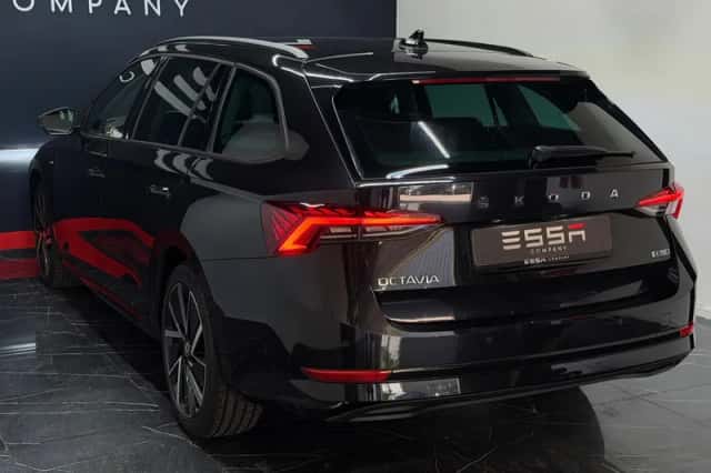 Škoda Octavia (2022) thumbnail 6