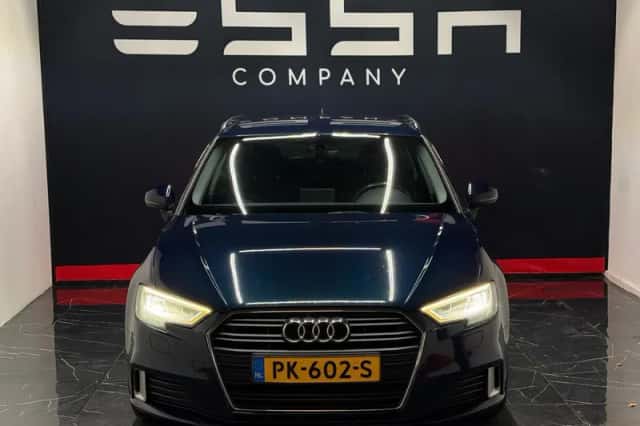 Audi A3 (2017) thumbnail 3