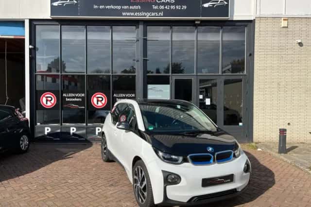 BMW i3 (2017) thumbnail 1