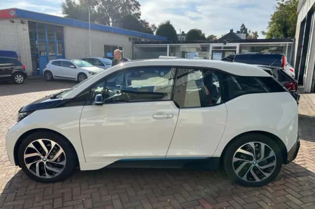 BMW i3 (2017) thumbnail 6