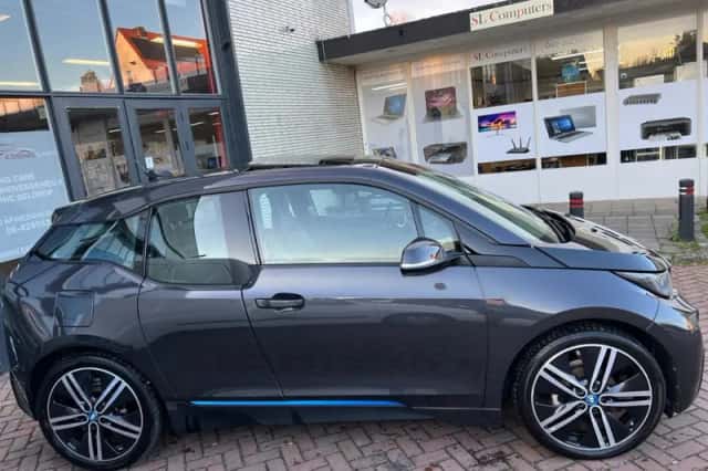 BMW i3 (2013) thumbnail 3