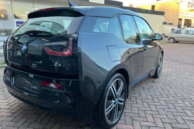 BMW i3 (2013) thumbnail 5