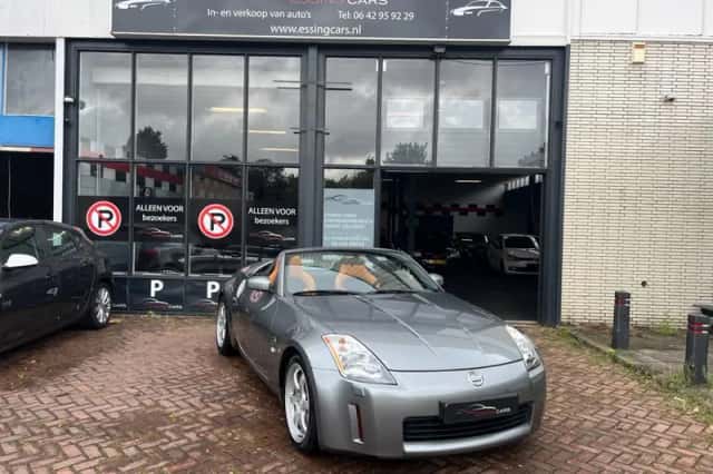 Nissan 350Z (2005) thumbnail 1