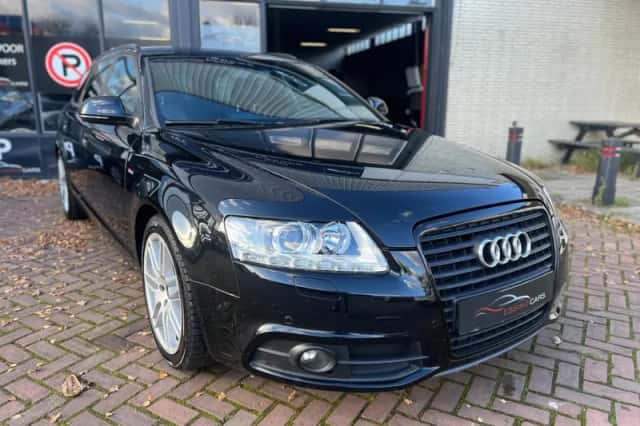 Audi A6 (2011) thumbnail 2