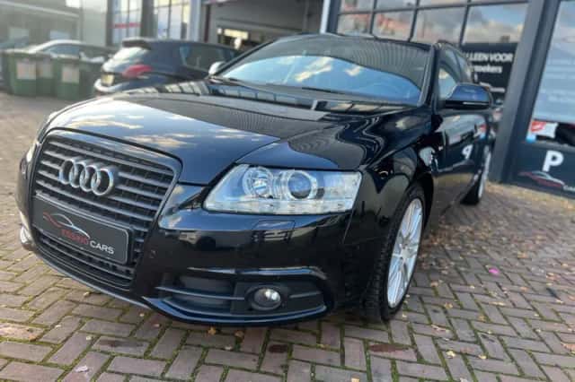 Audi A6 (2011) thumbnail 6