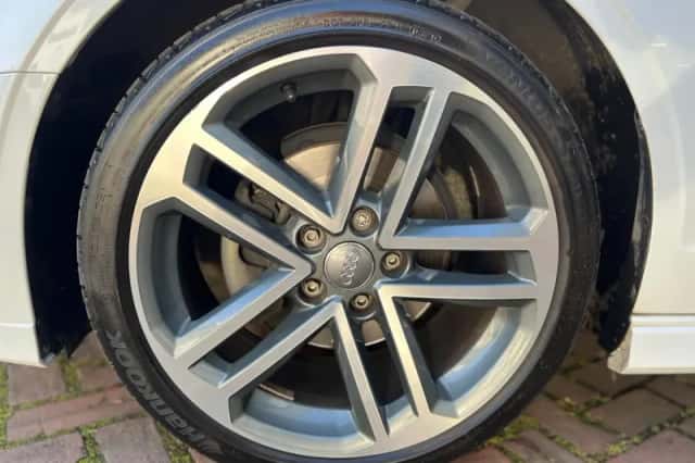 Audi A3 (2017) thumbnail 6