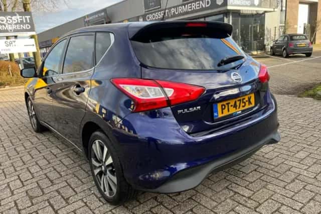 Nissan Pulsar (2017) thumbnail 3