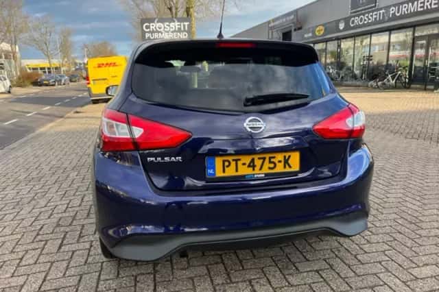 Nissan Pulsar (2017) thumbnail 4