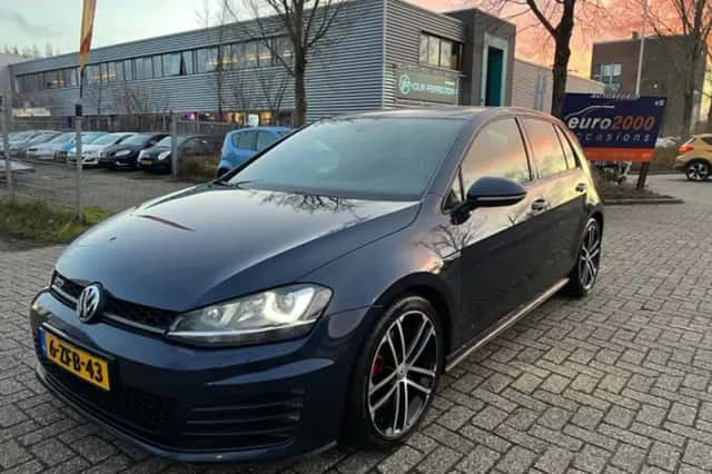 Volkswagen Golf (2014) thumbnail 1
