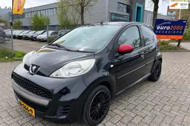 Peugeot 107 (2011) thumbnail 1