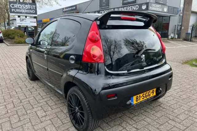 Peugeot 107 (2011) thumbnail 4