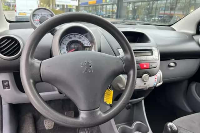 Peugeot 107 (2011) thumbnail 6