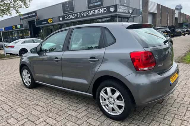 Volkswagen Polo (2009) thumbnail 4