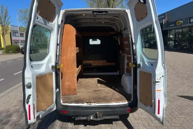 Ford Transit Custom (2013) thumbnail 6