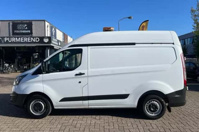 Ford Transit Custom (2013) thumbnail 3