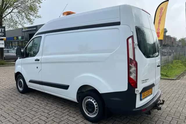 Ford Transit Custom (2013) thumbnail 3
