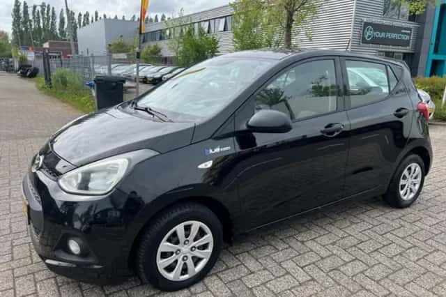 Hyundai i10 (2014) thumbnail 2