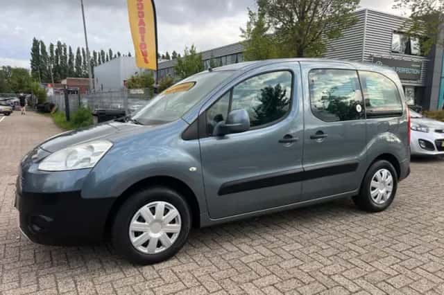 Peugeot Partner (2013) thumbnail 2