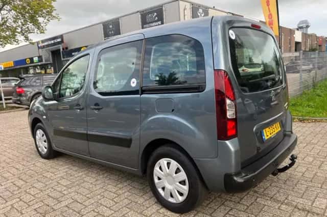 Peugeot Partner (2013) thumbnail 5