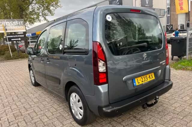 Peugeot Partner (2013) thumbnail 6
