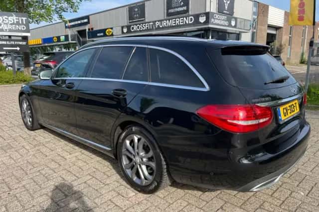 Mercedes-Benz C-Klasse (2014) thumbnail 3