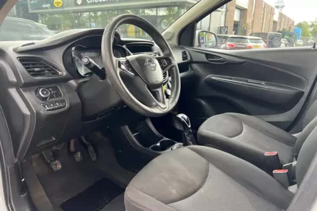 Opel Karl (2016) thumbnail 5