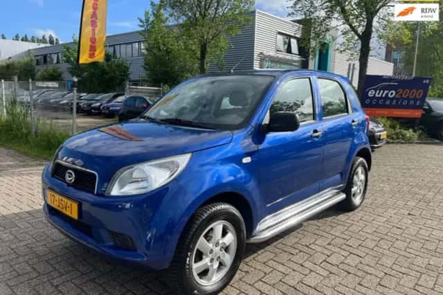 Daihatsu Terios (2009) thumbnail 1