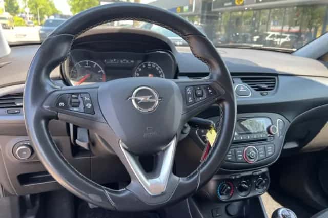 Opel Corsa (2017) thumbnail 6