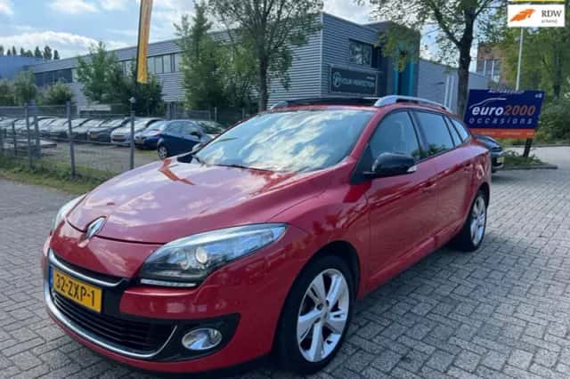 Renault Mégane (2013) thumbnail 1