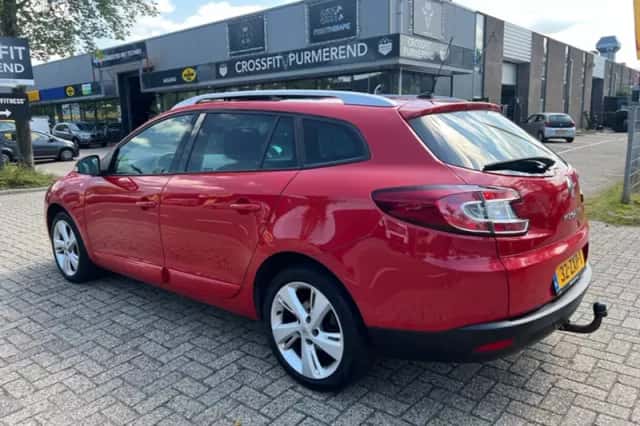 Renault Mégane (2013) thumbnail 3