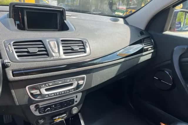 Renault Mégane (2013) thumbnail 6