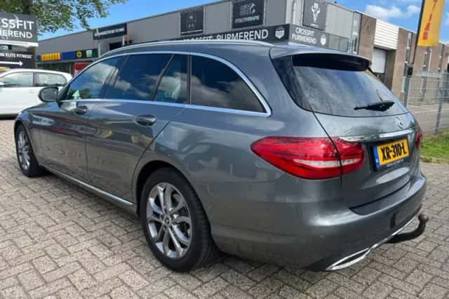 Mercedes-Benz C-Klasse (2019) thumbnail 4