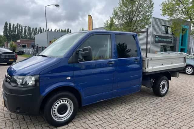 Volkswagen Transporter (2014) thumbnail 3