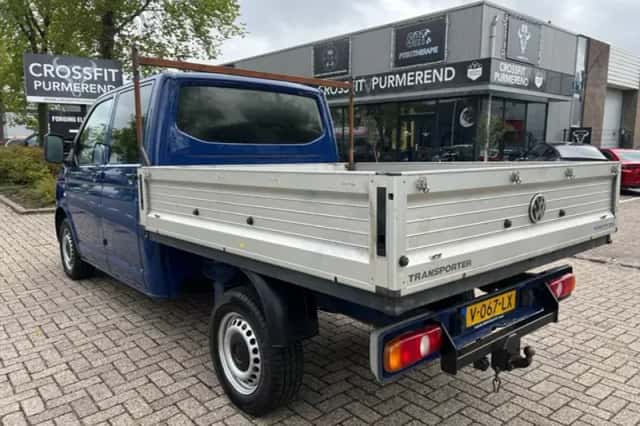 Volkswagen Transporter (2014) thumbnail 5