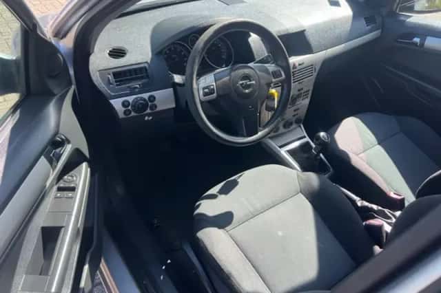 Opel Astra (2007) thumbnail 5