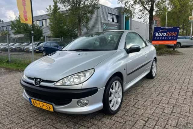 Peugeot 206 (2003) thumbnail 1