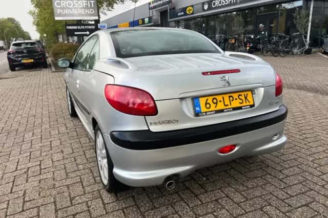 Peugeot 206 (2003) thumbnail 5