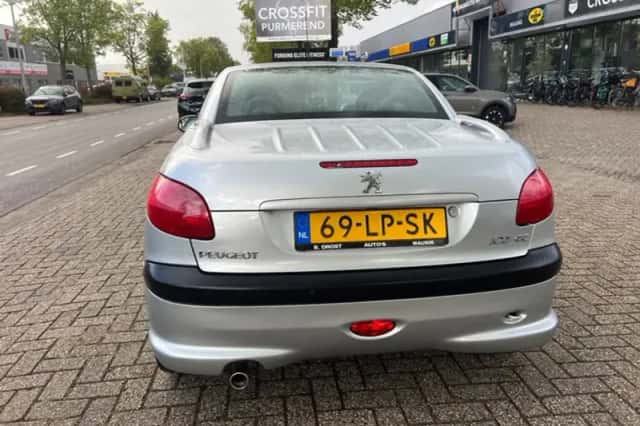 Peugeot 206 (2003) thumbnail 6