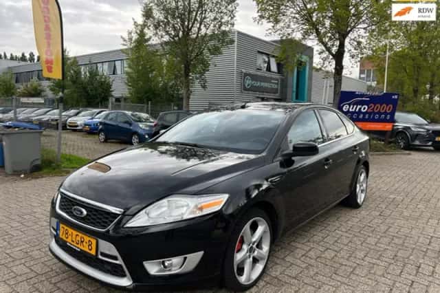Ford Mondeo (2010) thumbnail 1