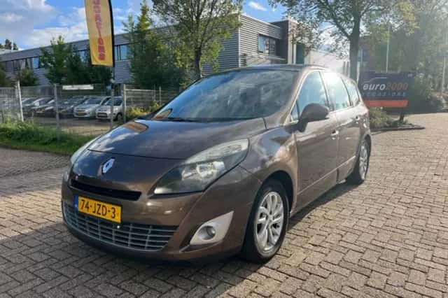 Renault Grand Scénic (2009) thumbnail 1