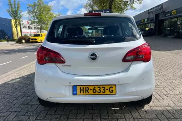 Opel Corsa (2015) thumbnail 4