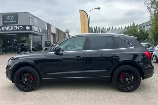 Audi Q5 (2010) thumbnail 3