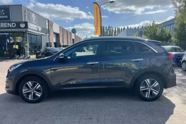 Kia Niro (2020) thumbnail 2