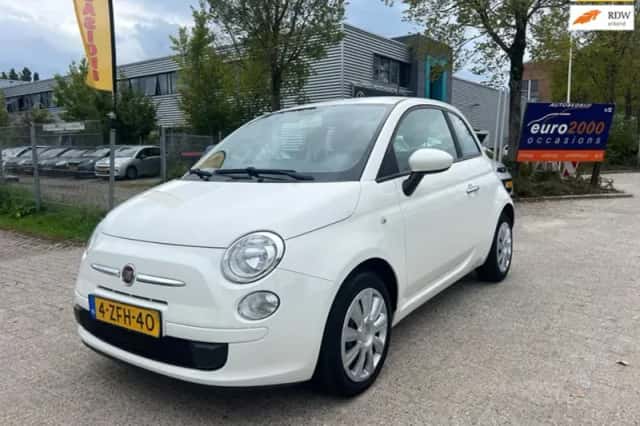 Fiat 500 (2014) thumbnail 1