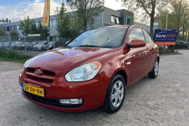 Hyundai Accent (2007) thumbnail 1